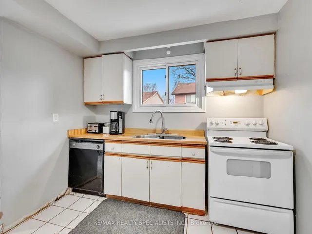 Additional image 15 of 19 Blenheim Dr