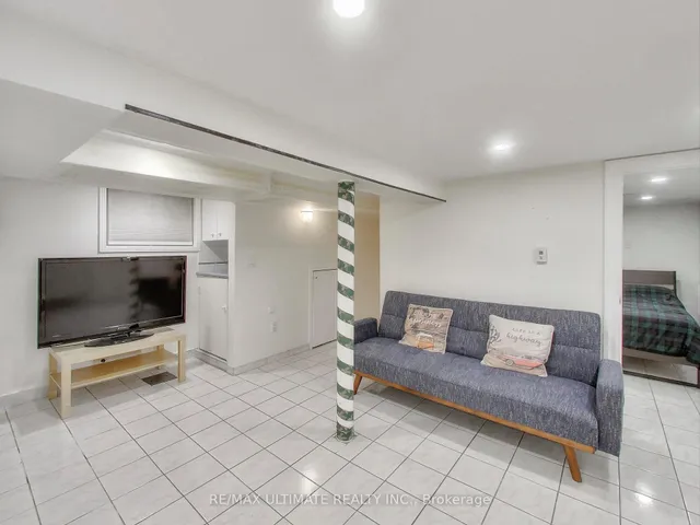 Additional image 25 of 1652 Dufferin St