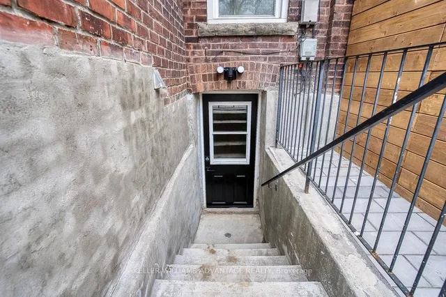 Additional image 34 of 1224 Lansdowne Ave