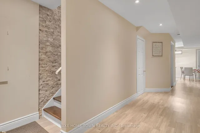 Additional image 31 of 36 Chartwell Circ