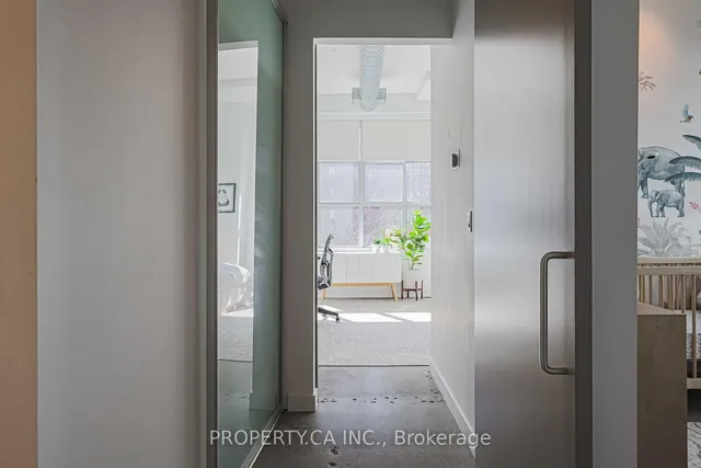 Additional image 18 of 188 Eglinton Ave Unit 306