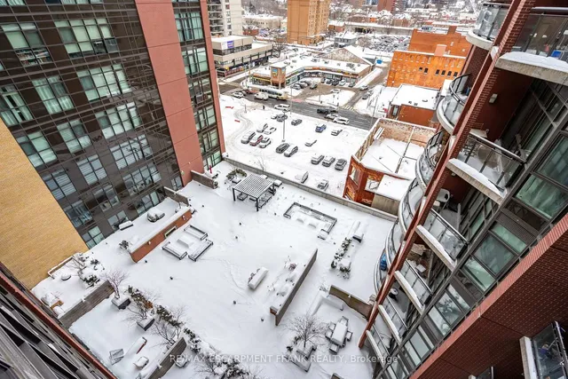 Additional image 37 of 112 King St Unit 1012