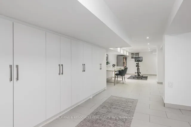 Additional image 34 of 24 Belgravia Ave