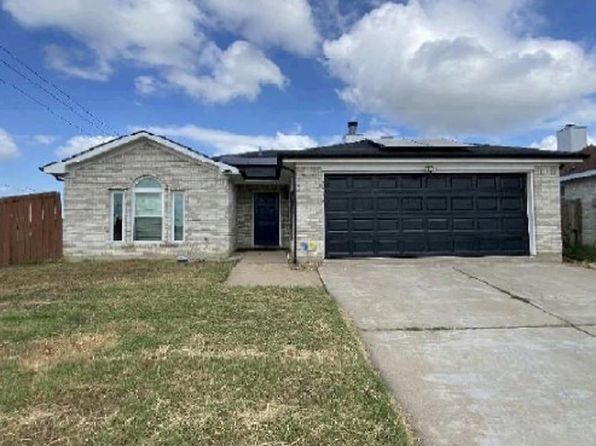 Primary image of 7432 Ashbourne Way, Fort Worth, TX 76133
