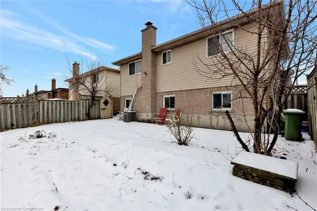 Additional image 28 of 19 Janet Crt