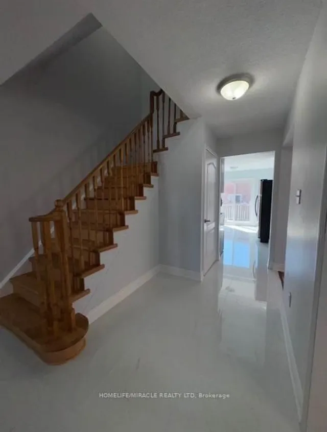 Additional image 7 of 156 Richvale Dr