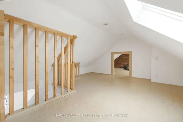 Additional image 29 of 296 Glen Rd