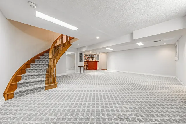 Additional image 33 of 28 Sunflower Cres