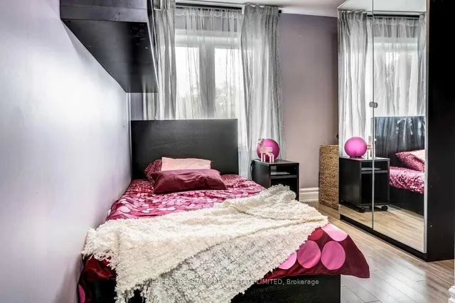 Additional image 21 of 5 Aldgate Ave