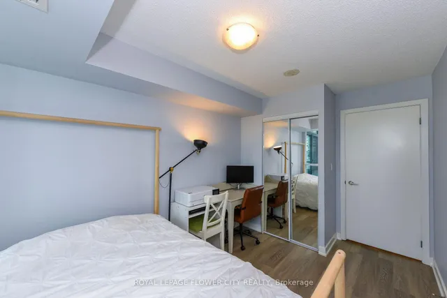 Additional image 14 of 18 Harbour St Unit 1001