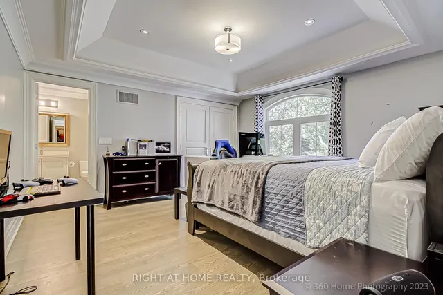 Additional image 33 of 31 Montford Dr