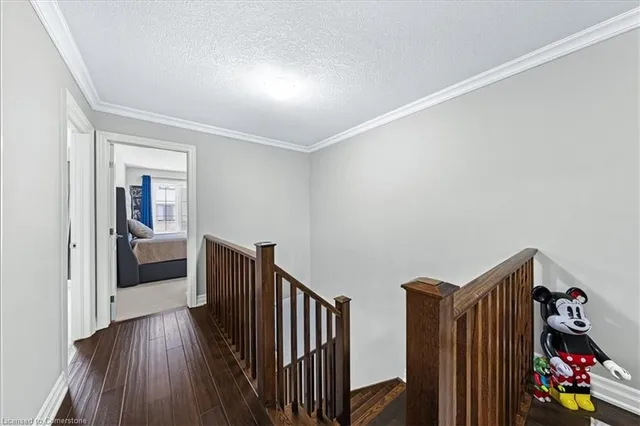 Additional image 20 of 75 Southshore Cres