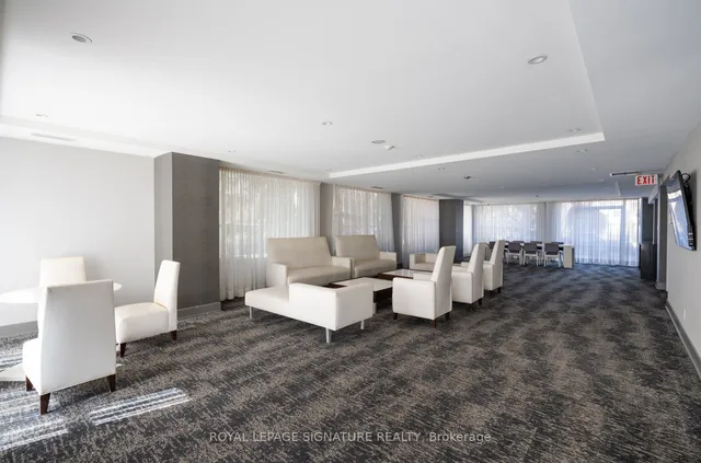 Additional image 31 of 18 Beverley St Unit 322