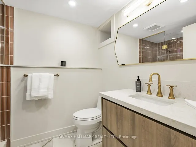 Additional image 30 of 40 Fuller Ave