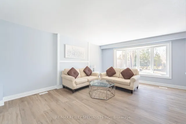 Additional image 4 of 13 Caledon Cres