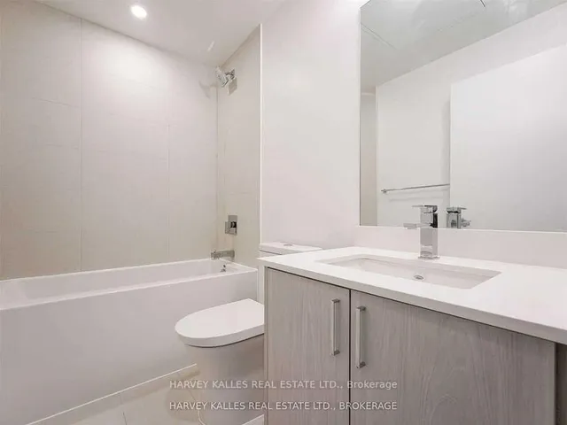 Additional image 16 of 492 Eglinton Ave Unit 304