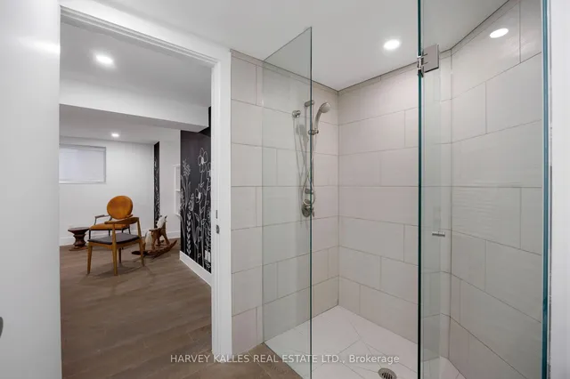 Additional image 36 of 11 Hawthorn Ave