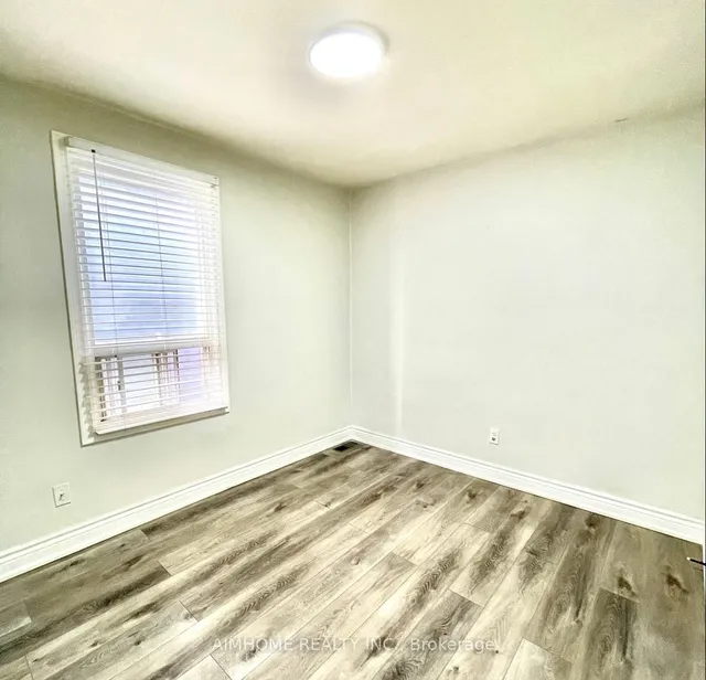 Additional image 15 of 107 Beach Rd