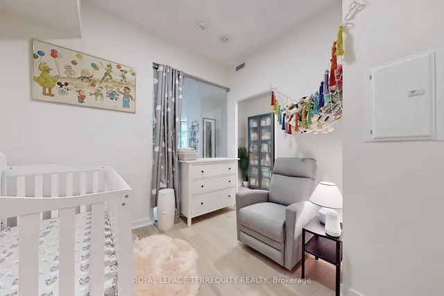 Additional image 26 of 840 St Clair Ave Unit 612