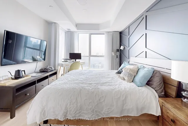 Additional image 13 of 585 Bloor St Unit 4121