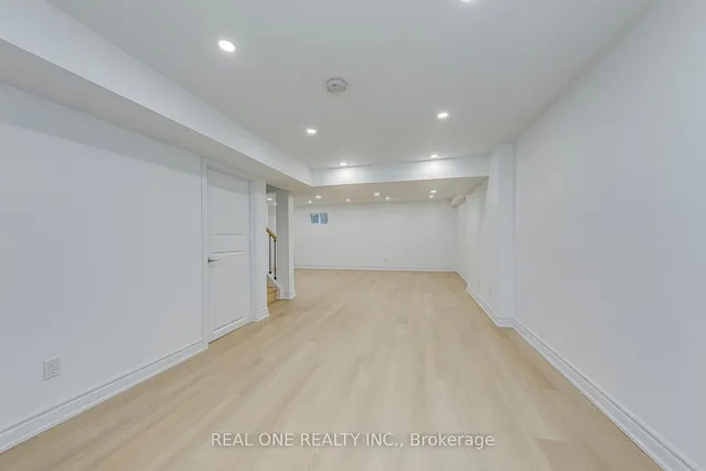 Additional image 40 of 45 Hepworth Dr