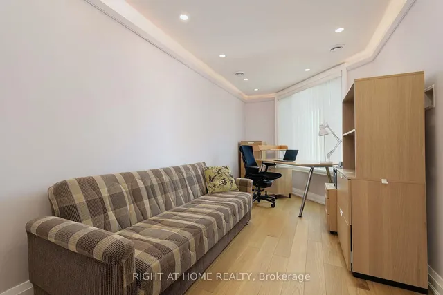 Additional image 30 of 2981A Bloor St