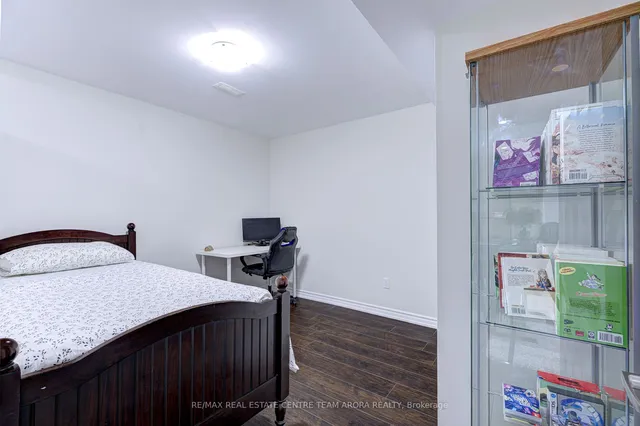 Additional image 37 of 49 Lathbury St