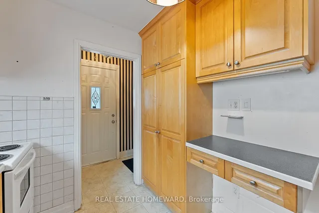 Additional image 10 of 26 Vanbrugh Ave