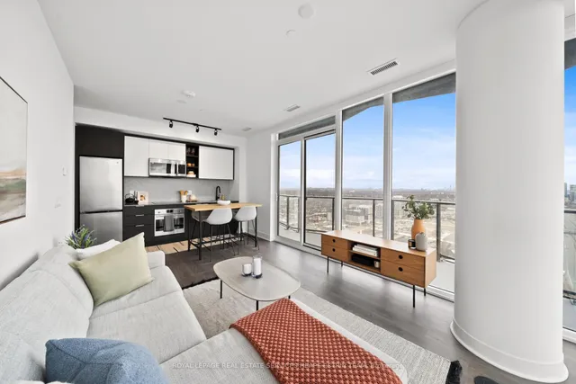 Additional image 7 of 36 Zorra St Unit 2708