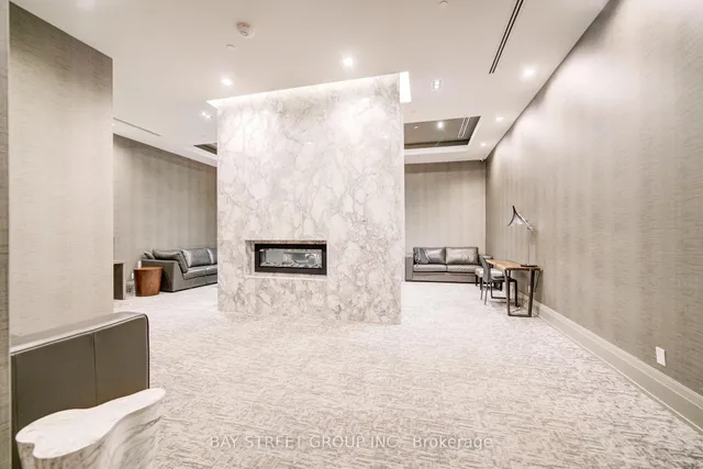 Additional image 33 of 460 Adelaide St Unit 1122