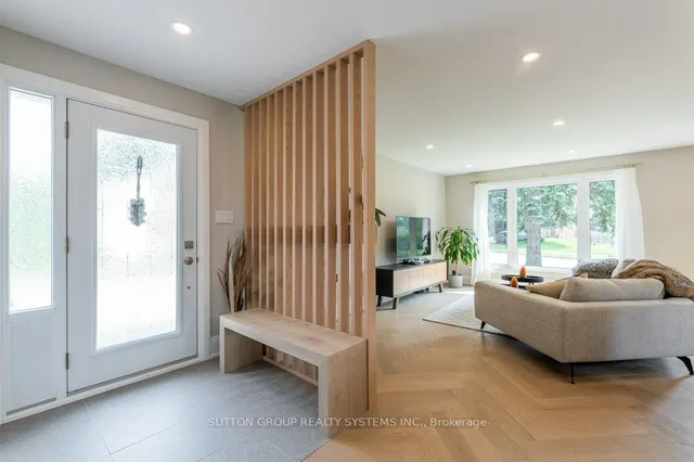 Additional image 4 of 1264 Landfair Cres