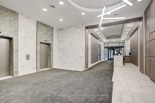 Additional image 8 of 393 King St Unit 808