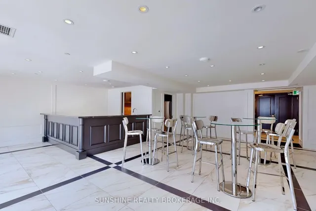 Additional image 20 of 955 Bay St Unit 905