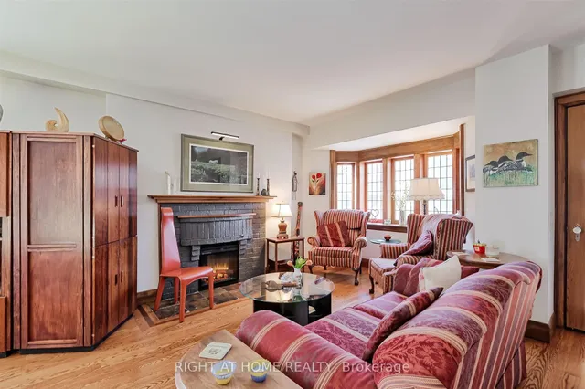 Additional image 31 of 61 Woburn Ave