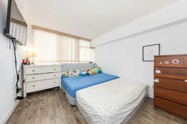 Additional image 10 of 22 Southport St Unit 932