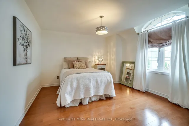 Additional image 33 of 2301 Hertfordshire Way