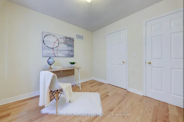 Additional image 32 of 11 Siskin Terr