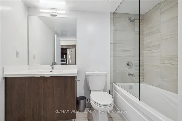 Additional image 7 of 219 Dundas St Unit 1808