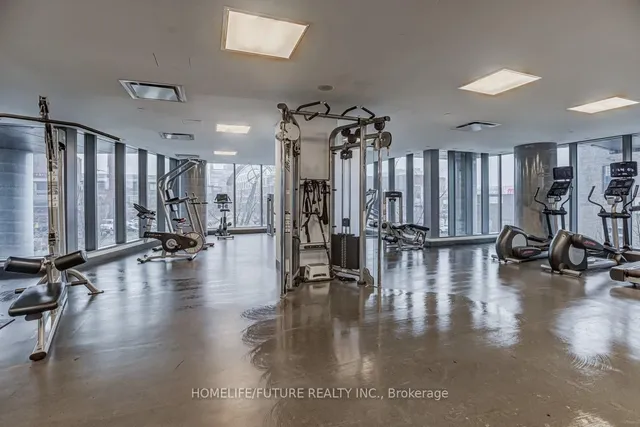 Additional image 25 of 150 East Liberty St Unit 1605