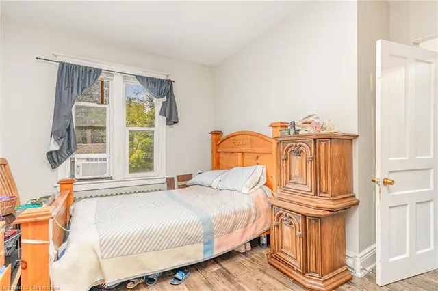 Additional image 7 of 74 Kenilworth Ave