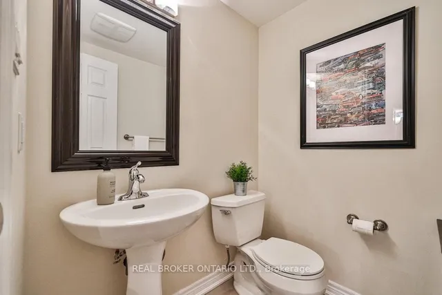 Additional image 27 of 36 Sloan Dr