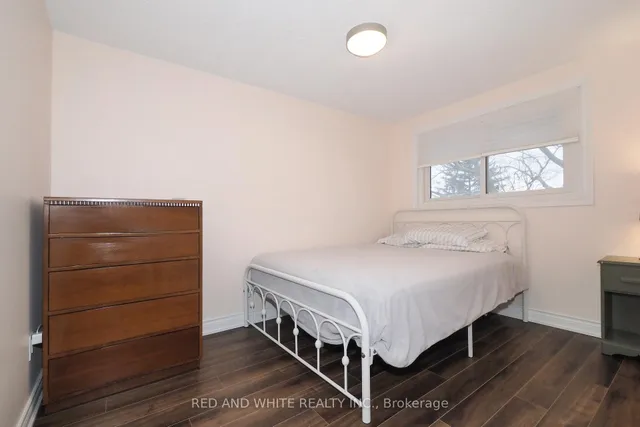 Additional image 20 of 25 Upper Canada Dr Unit 34