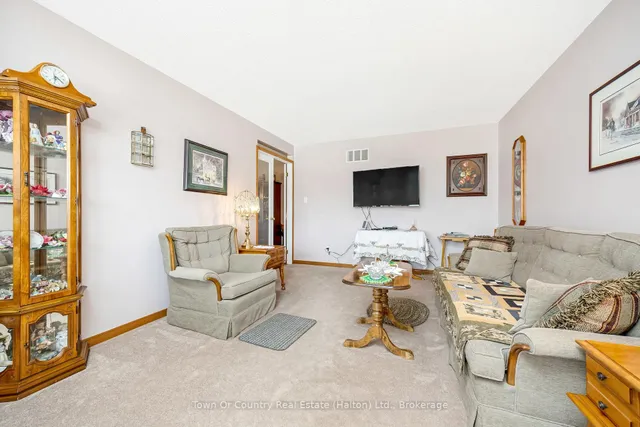 Additional image 37 of 11289 Guelph Line