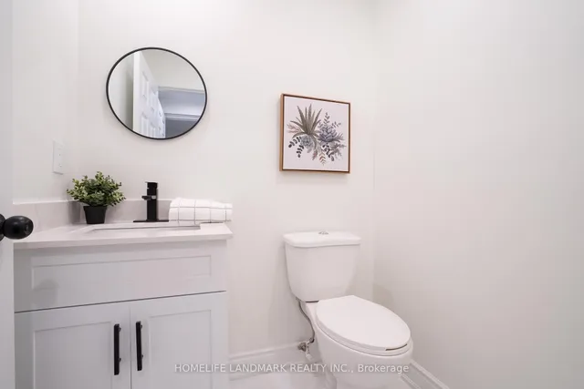 Additional image 28 of 36 Frontenac Cres