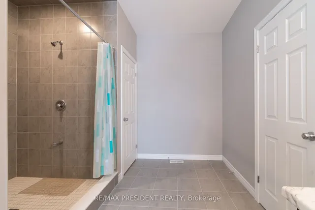 Additional image 26 of 61 BROADACRE Dr