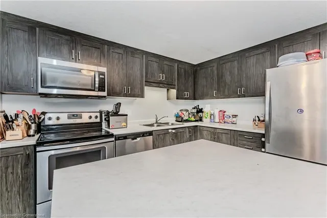 Additional image 10 of 1989 Ottawa St Unit 66H