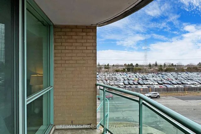 Additional image 19 of 28 Pemberton Ave Unit 405