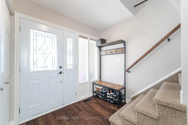 Additional image 3 of 32 Longbourne Cres