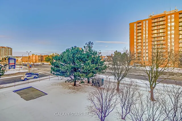 Additional image 3 of 10 Tapscott Rd Unit 304