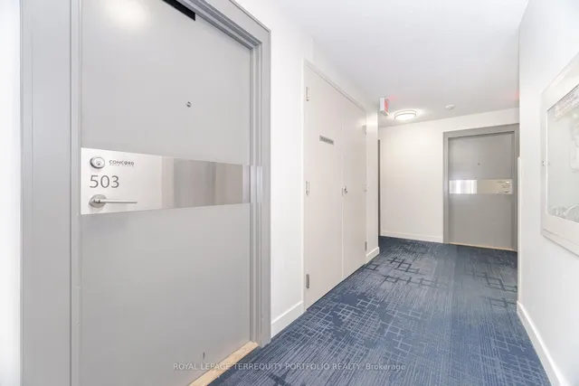 Additional image 4 of 29 Singer Crt Unit 503